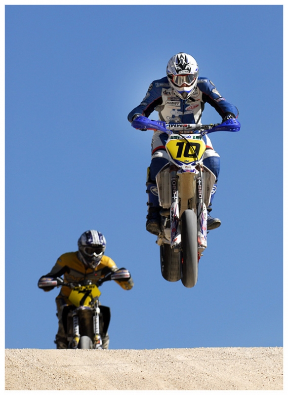 Supermotard (Alpes d'Huez) - Auteur : Marchris